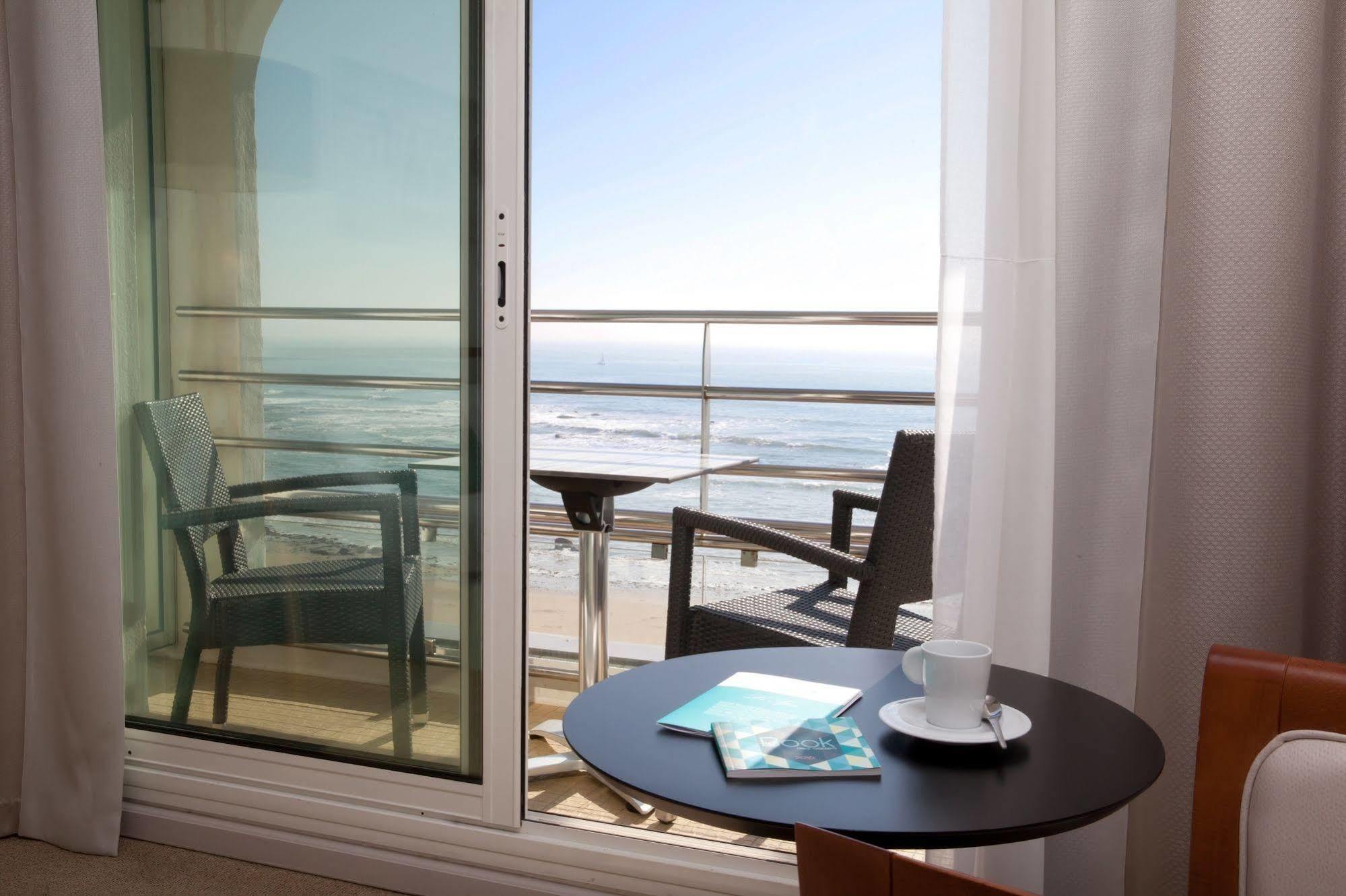 Atlantic Hotel & Spa Les Sables-d'Olonne Exterior photo